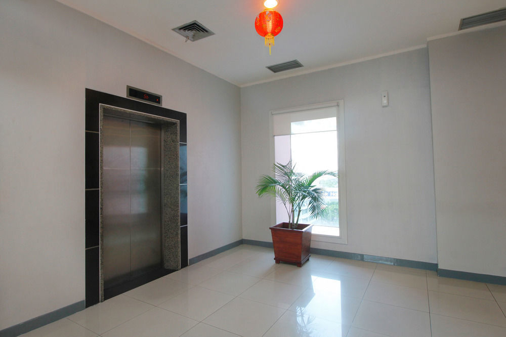 Hotel Airy Glodok Pinangsia Raya Jakarta Exteriér fotografie