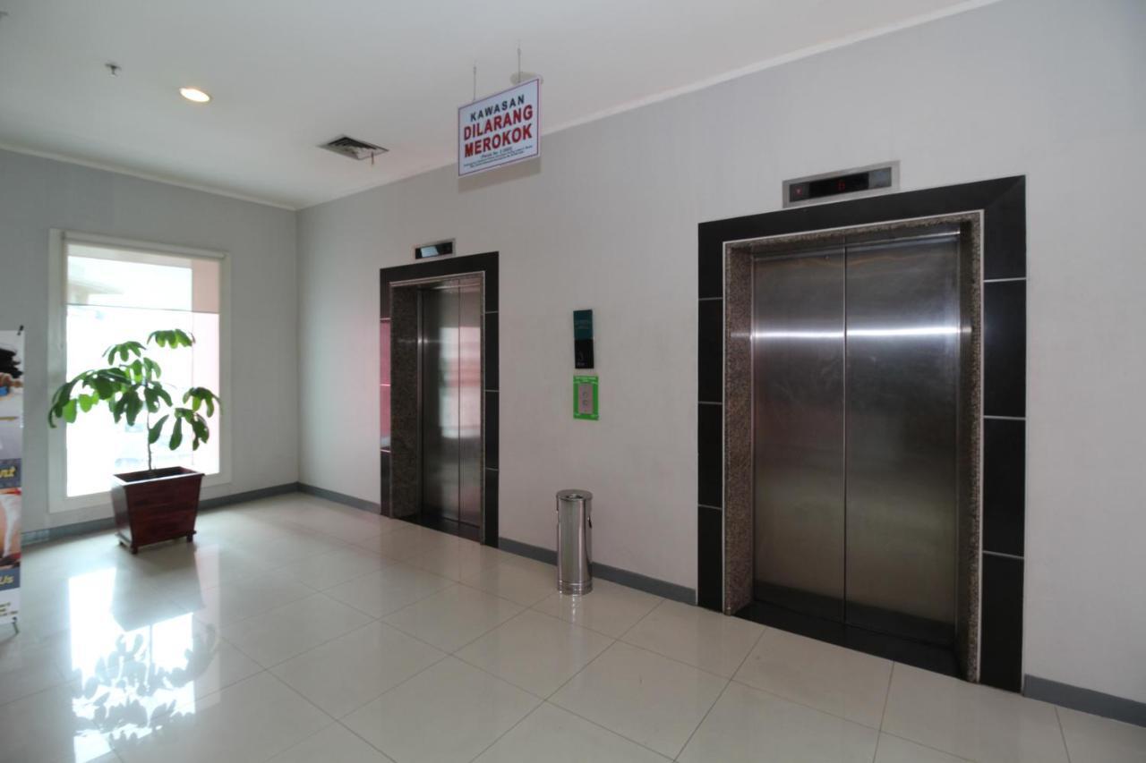 Hotel Airy Glodok Pinangsia Raya Jakarta Exteriér fotografie