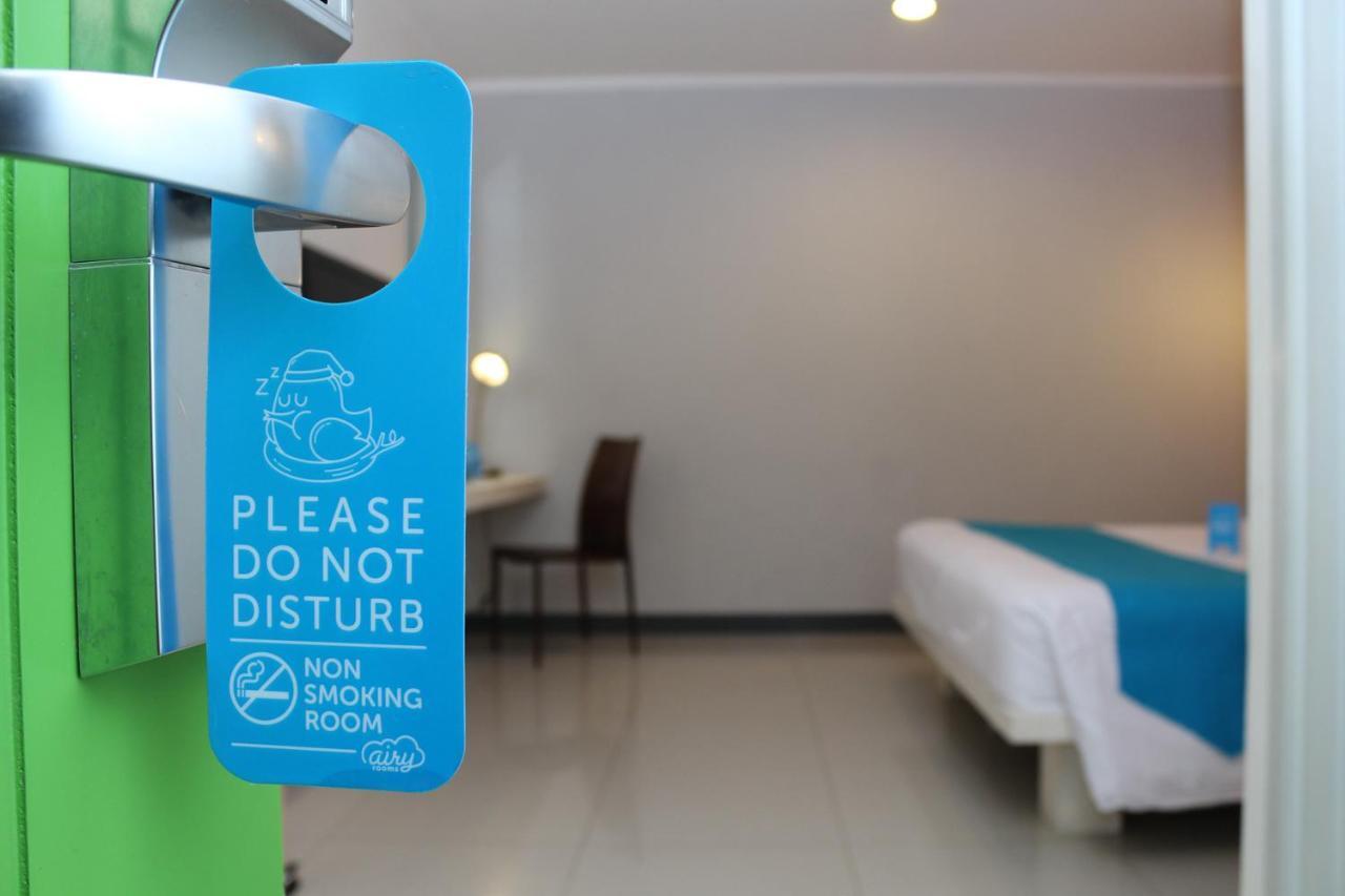 Hotel Airy Glodok Pinangsia Raya Jakarta Exteriér fotografie
